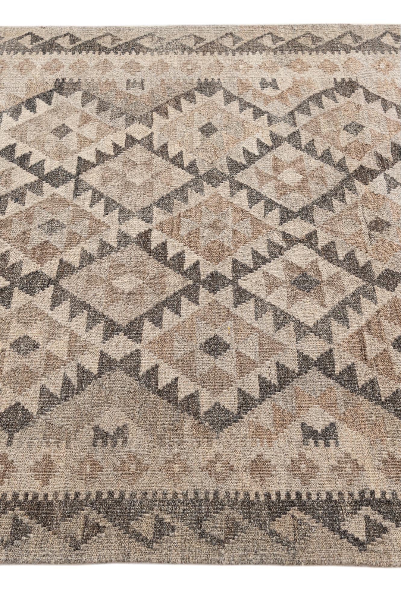 4' x 5' 10 Hand Woven Kilim Maymana Wool Rug