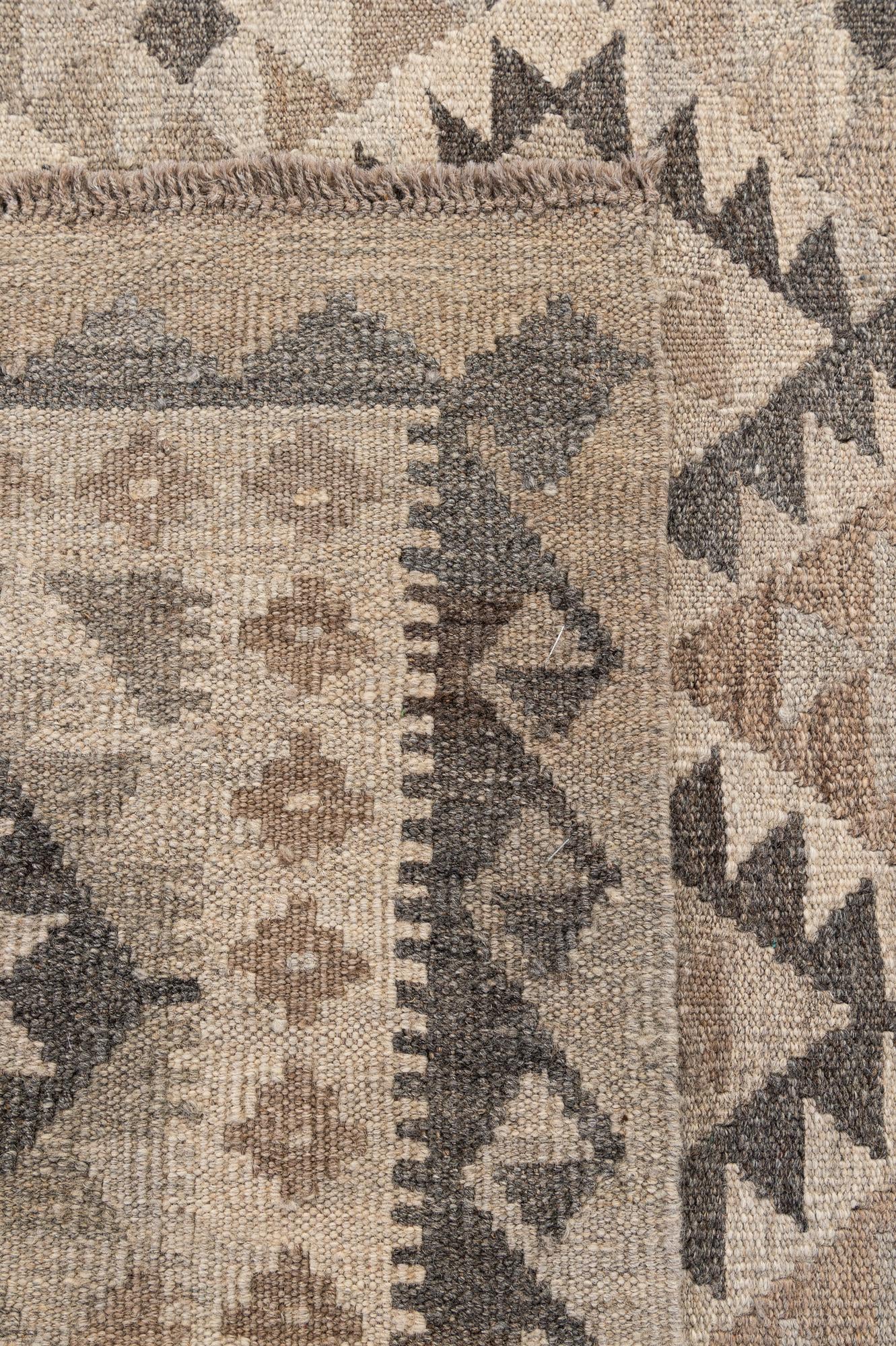 4' x 5' 10 Hand Woven Kilim Maymana Wool Rug