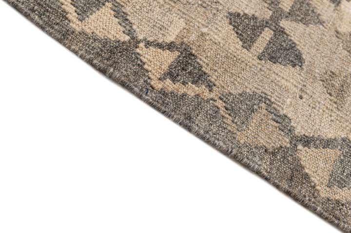 4' x 6' 1 Hand Woven Kilim Maymana Wool Rug