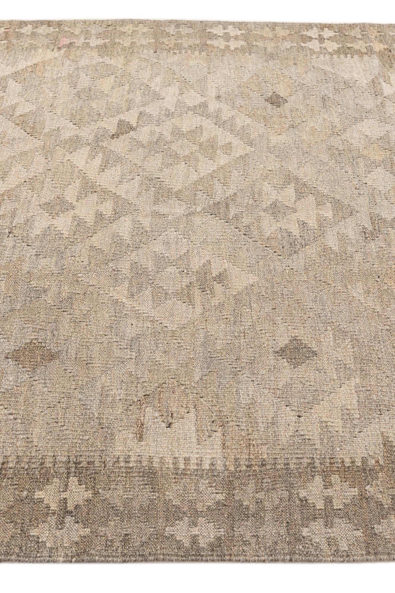 4' x 6' Hand Woven Kilim Maymana Wool Rug
