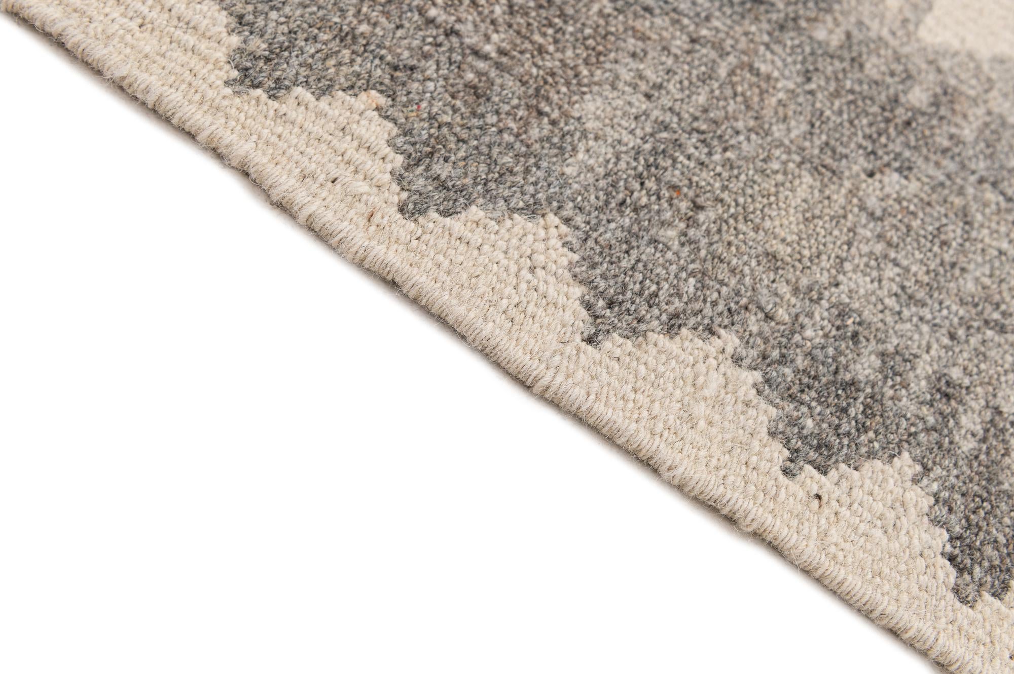 4' 1 x 5' 11 Hand Woven Kilim Maymana Wool Rug