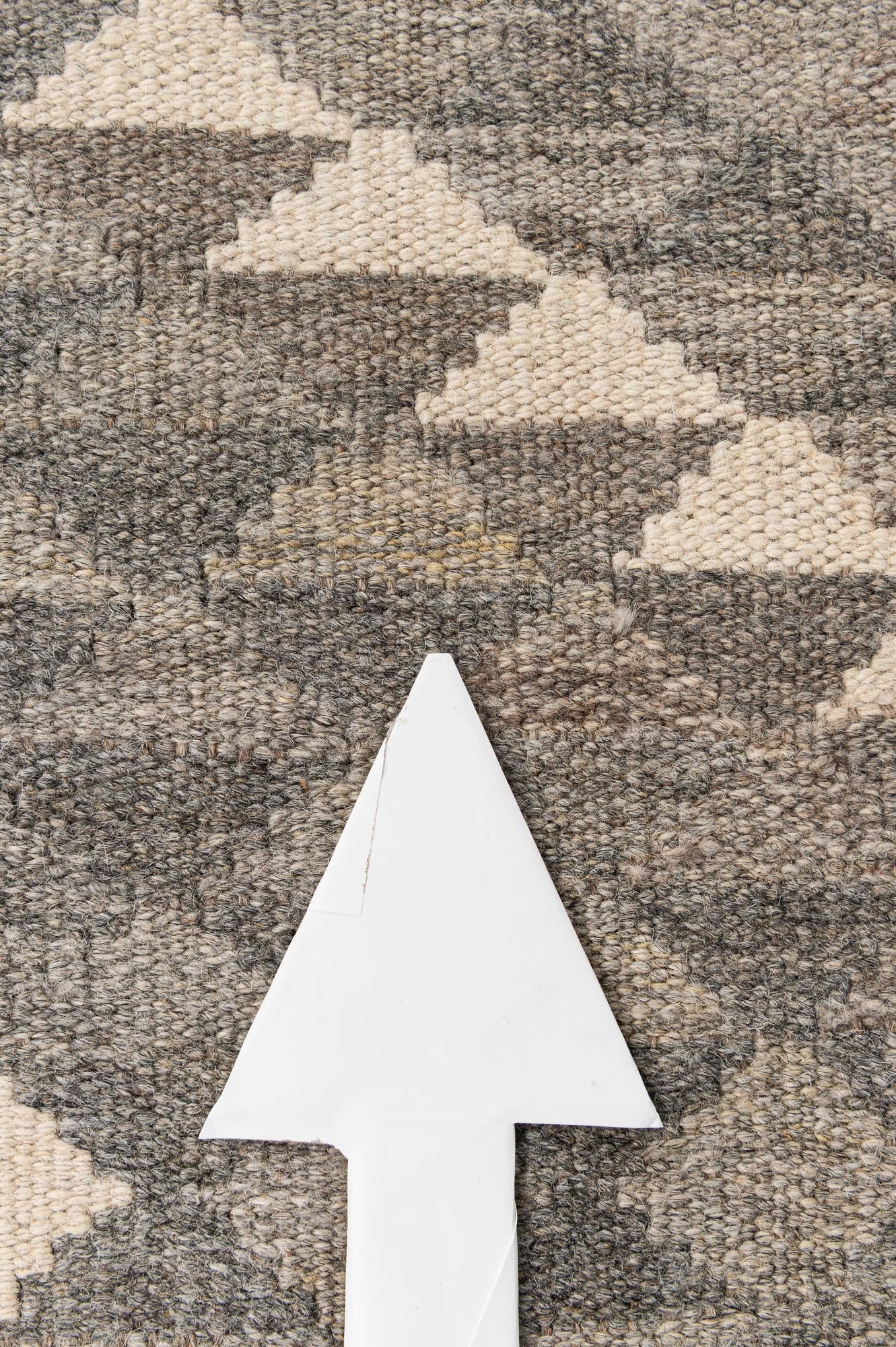 4' 1 x 5' 11 Hand Woven Kilim Maymana Wool Rug