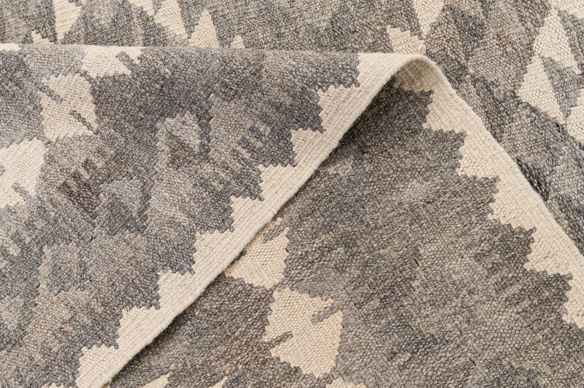 4' 1 x 5' 11 Hand Woven Kilim Maymana Wool Rug