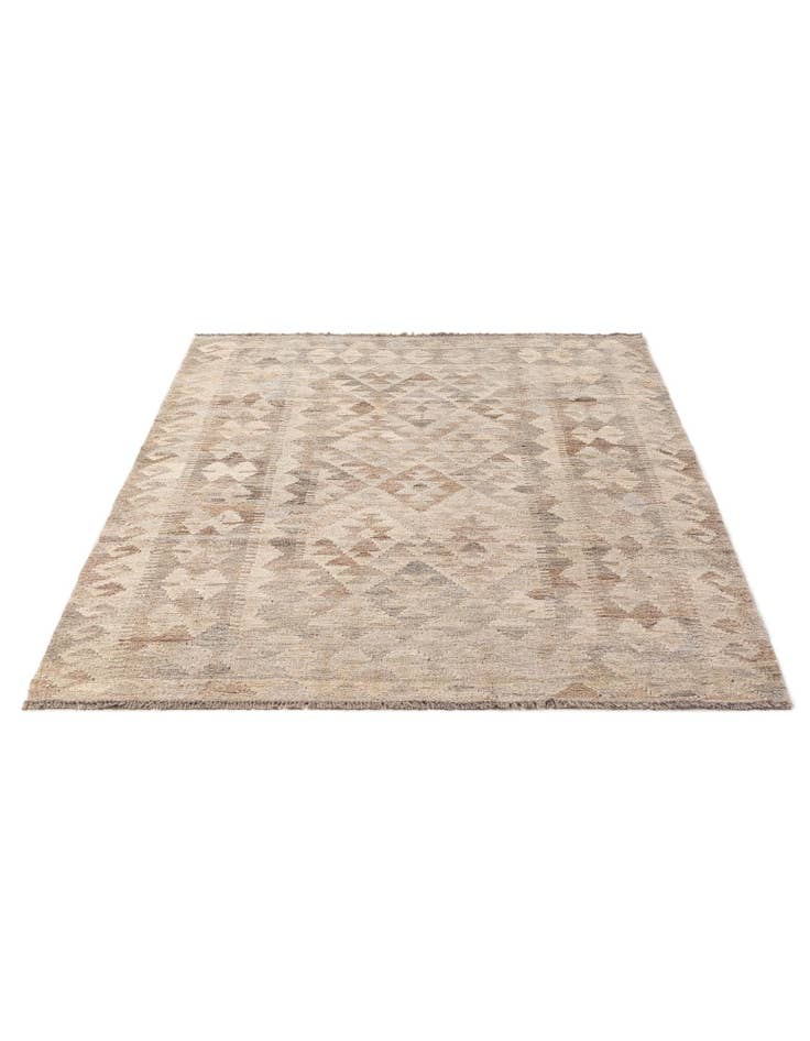 Detail image of 3' 10 x 5' 10 Hand Woven Kilim Maymana Wool Rug