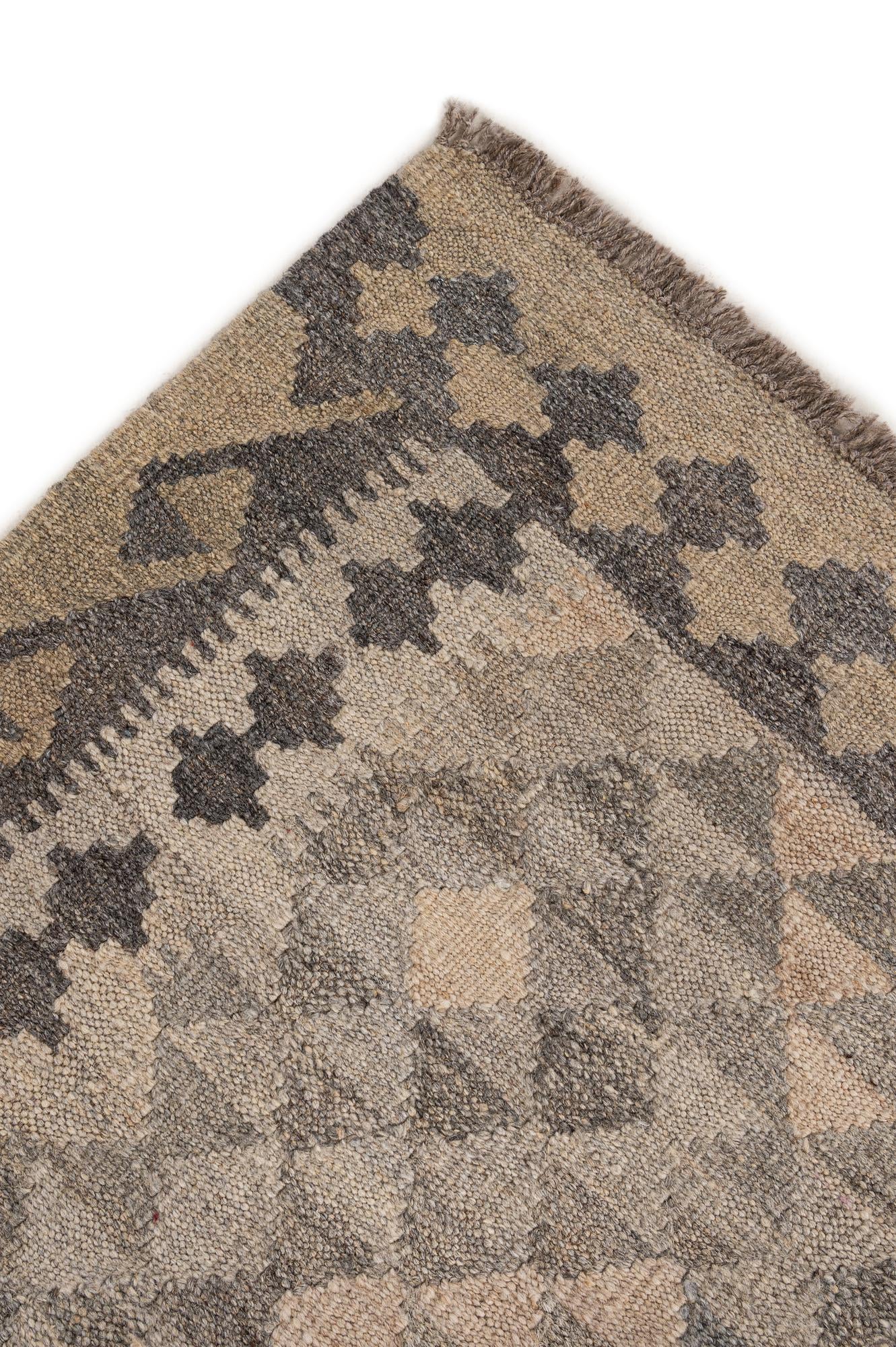 3' 11 x 6' Hand Woven Kilim Maymana Wool Rug