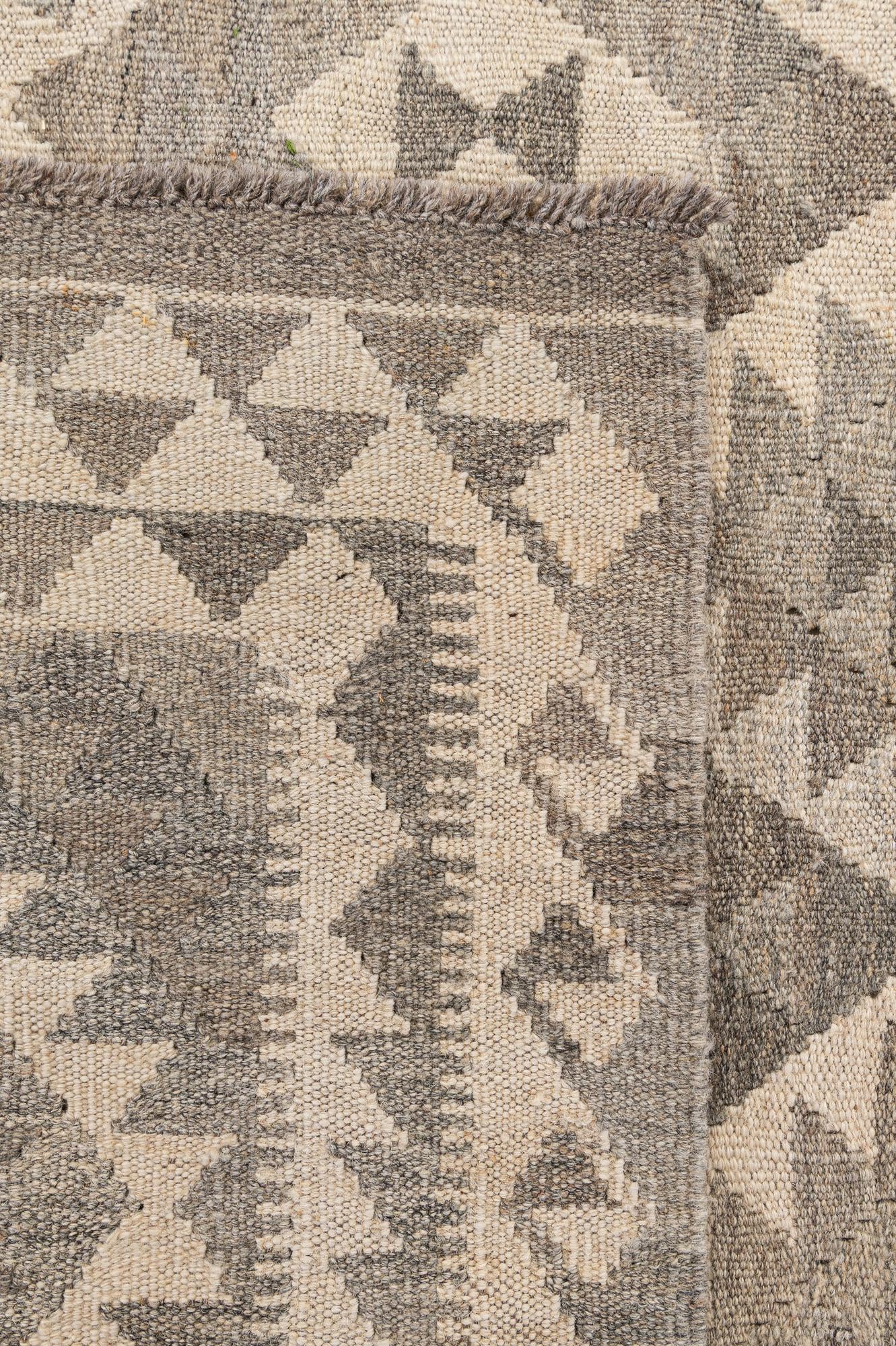 4' 1 x 6' 1 Hand Woven Kilim Maymana Wool Rug