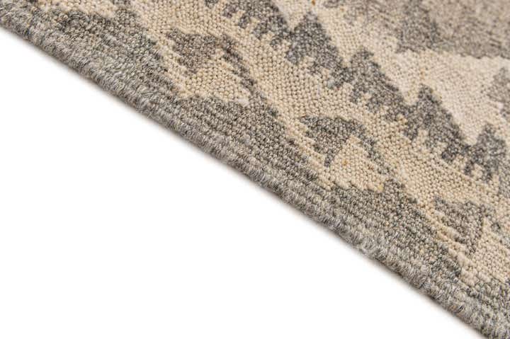 4' 1 x 6' 1 Hand Woven Kilim Maymana Wool Rug