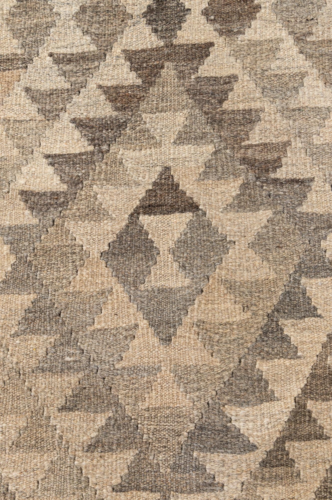 4' x 5' 11 Hand Woven Kilim Maymana Wool Rug
