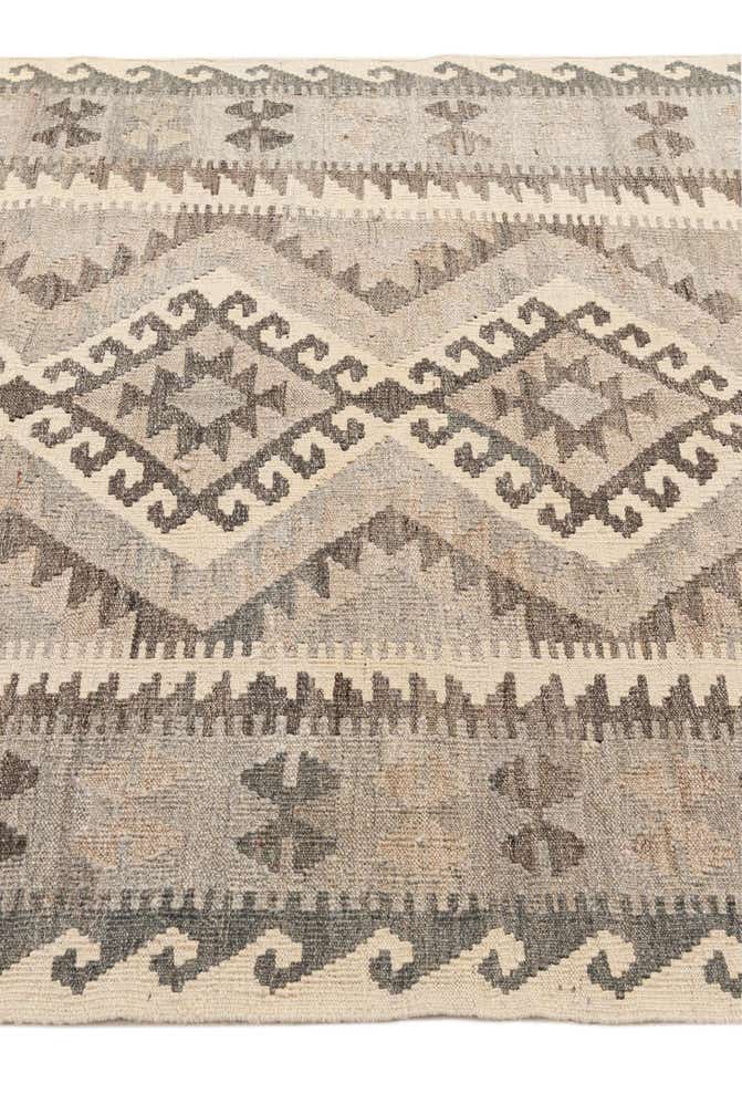 4' x 6' 1 Hand Woven Kilim Maymana Wool Rug