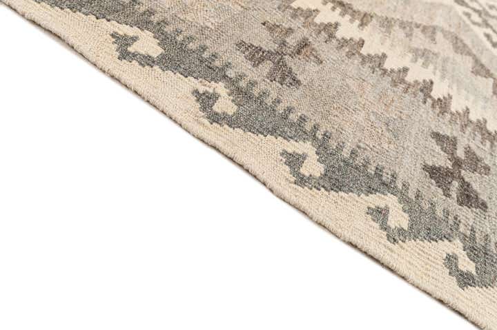 4' x 6' 1 Hand Woven Kilim Maymana Wool Rug