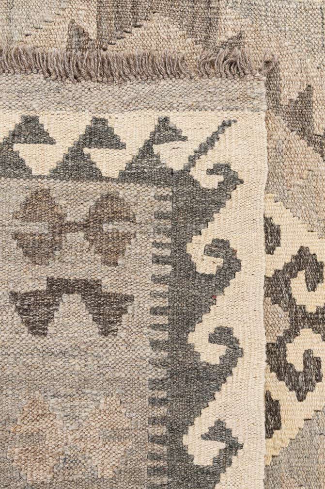 4' x 6' 1 Hand Woven Kilim Maymana Wool Rug