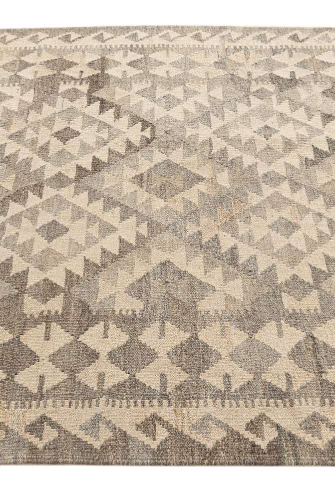 4' 2 x 6' Hand Woven Kilim Maymana Wool Rug