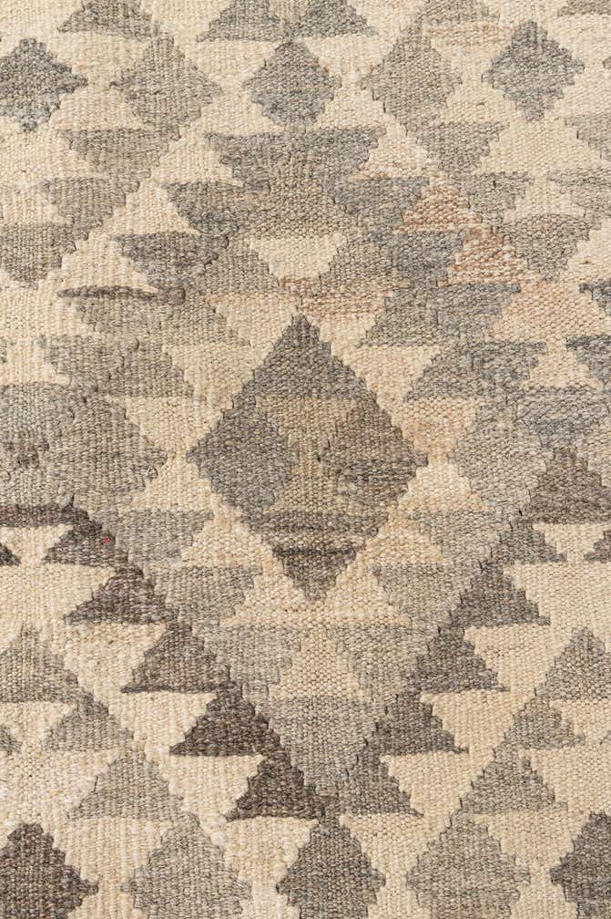 4' 2 x 6' Hand Woven Kilim Maymana Wool Rug