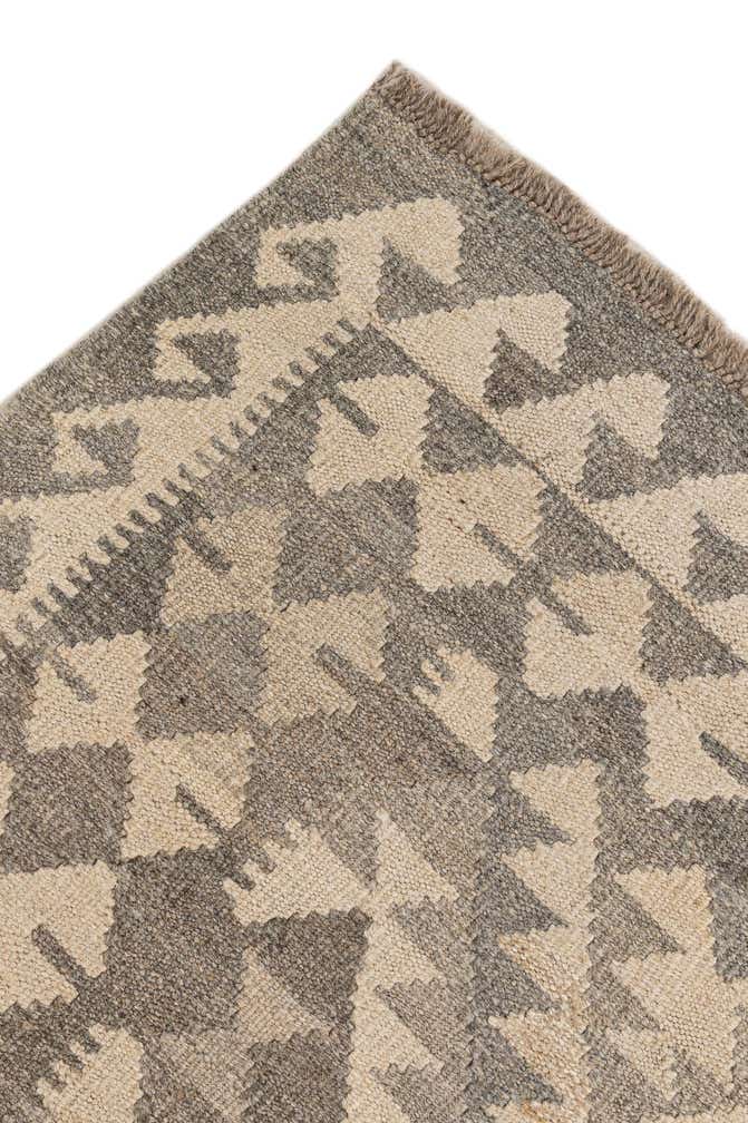 4' 2 x 6' Hand Woven Kilim Maymana Wool Rug