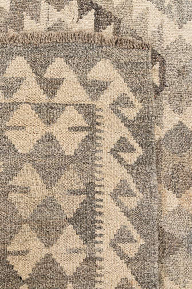4' 2 x 6' Hand Woven Kilim Maymana Wool Rug
