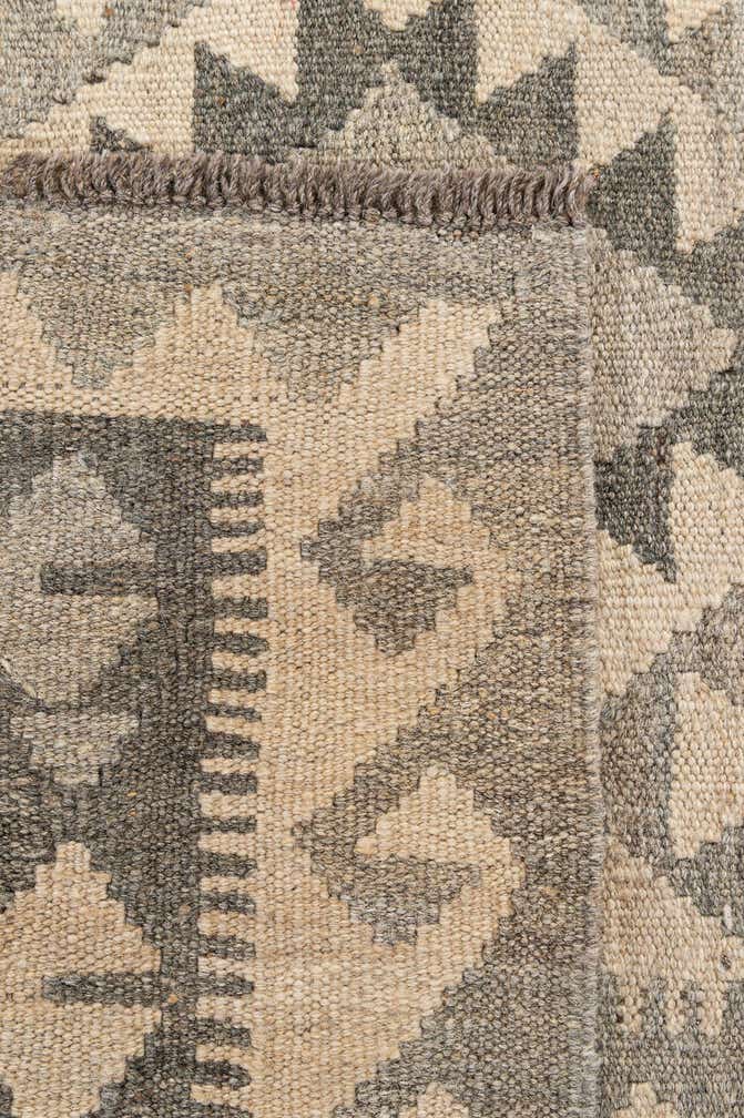 4' 1 x 5' 11 Hand Woven Kilim Maymana Wool Rug