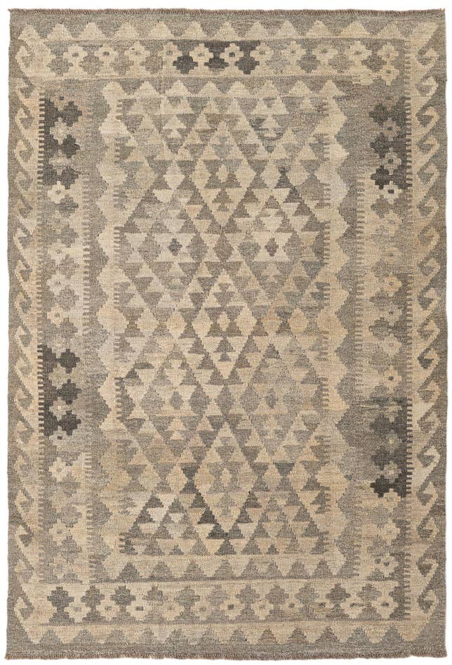 Detail image of 4' 1 x 6' Hand Woven Kilim Maymana Wool Rug
