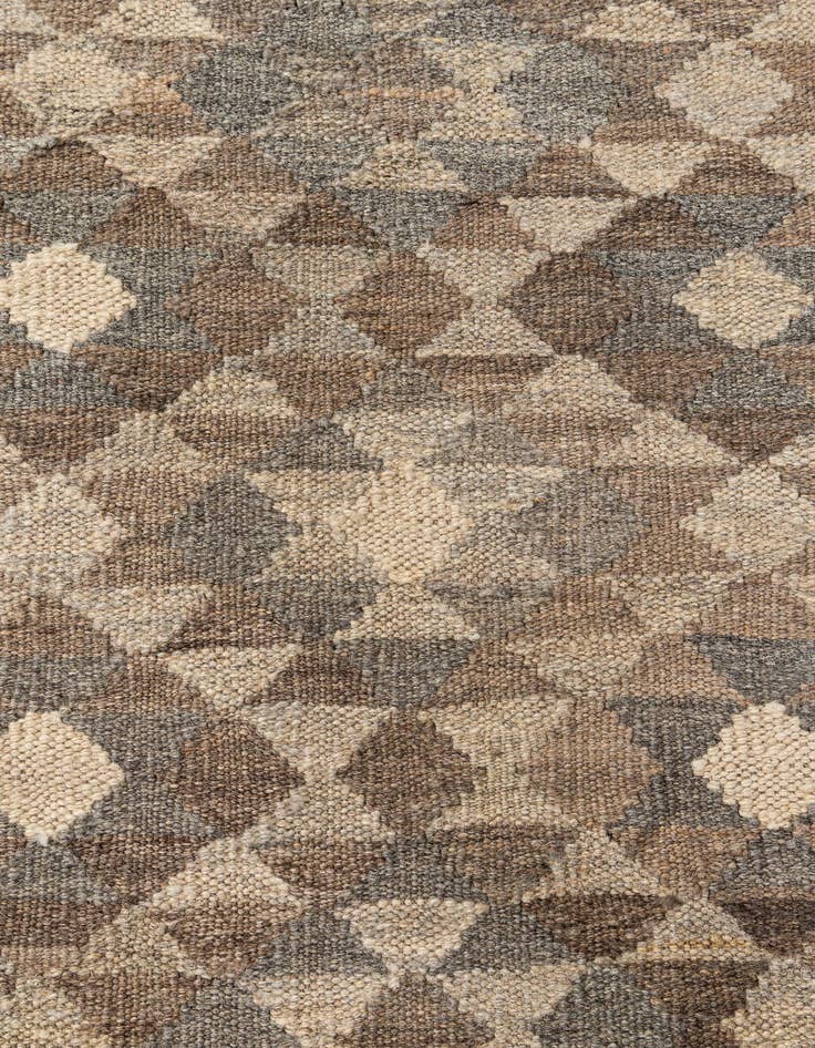 Detail image of 3' 11 x 5' 10  Hand Woven Kilim Maymana Wool Rug