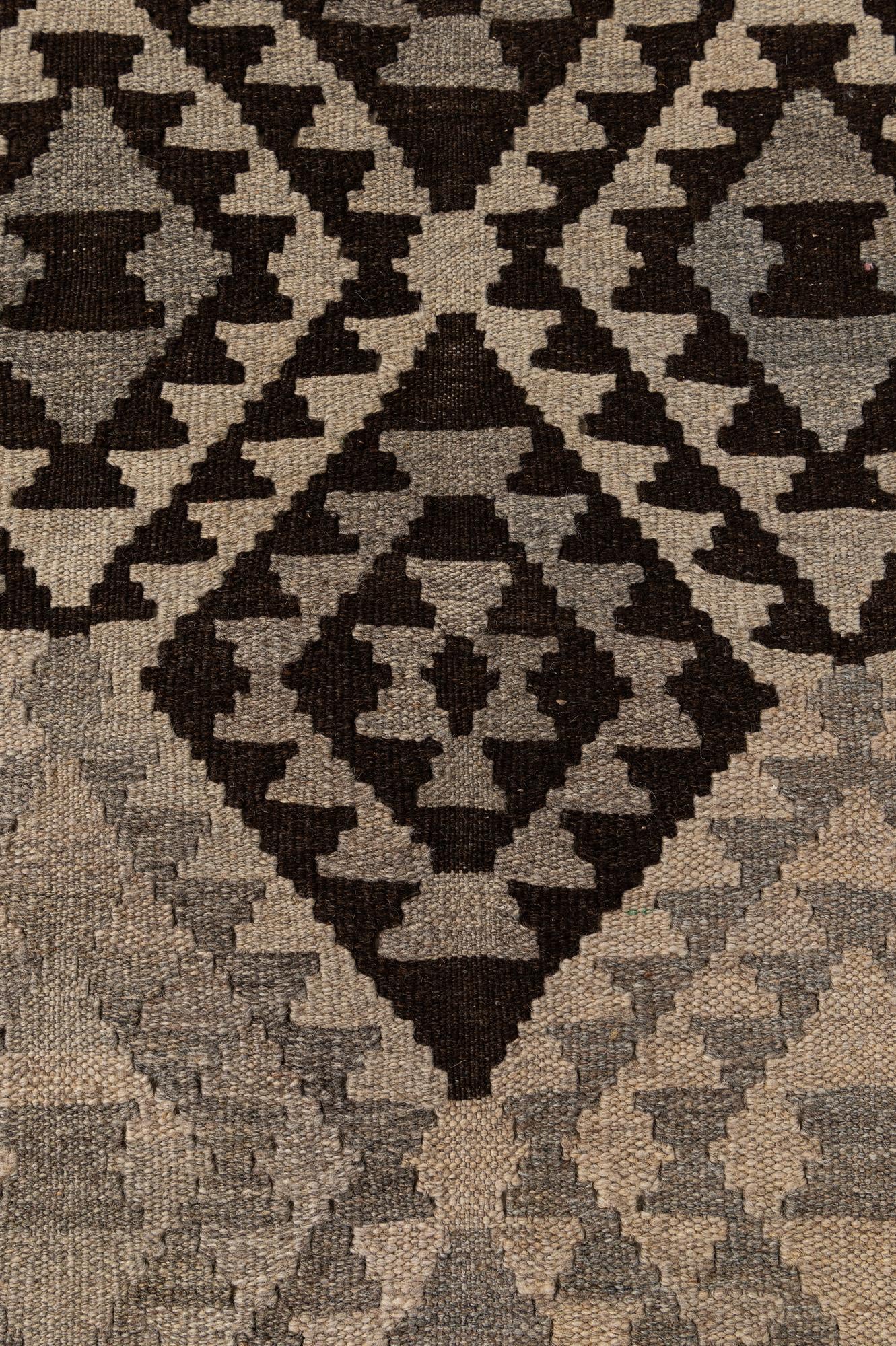 4' 1 x 6' 1 Hand Woven Kilim Maymana Wool Rug