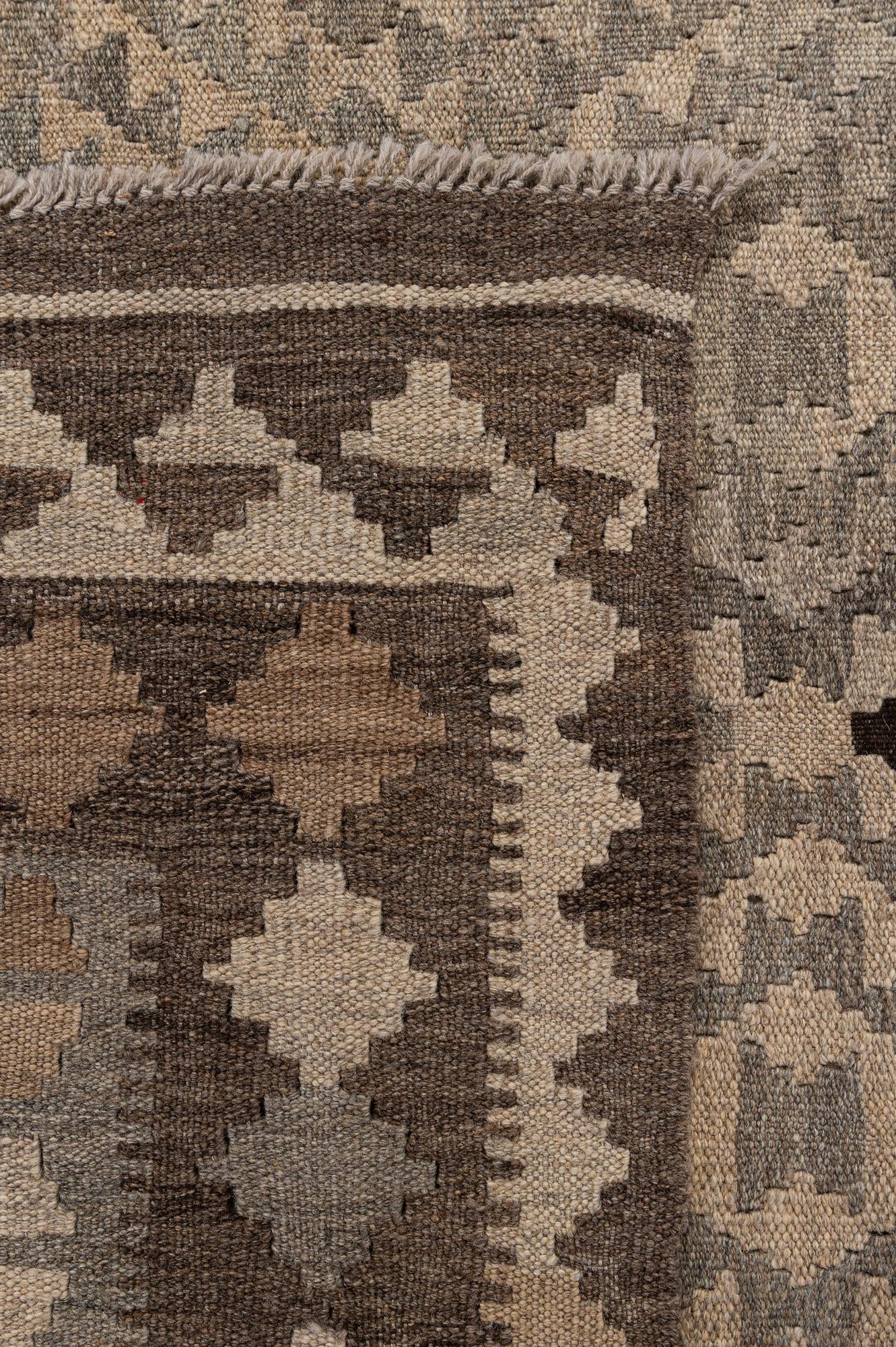 4' 1 x 6' 1 Hand Woven Kilim Maymana Wool Rug