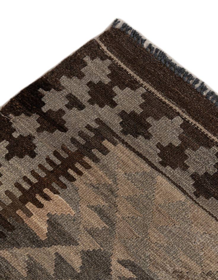 Detail image of 3' 10 x 6'  Hand Woven Kilim Maymana Wool Rug