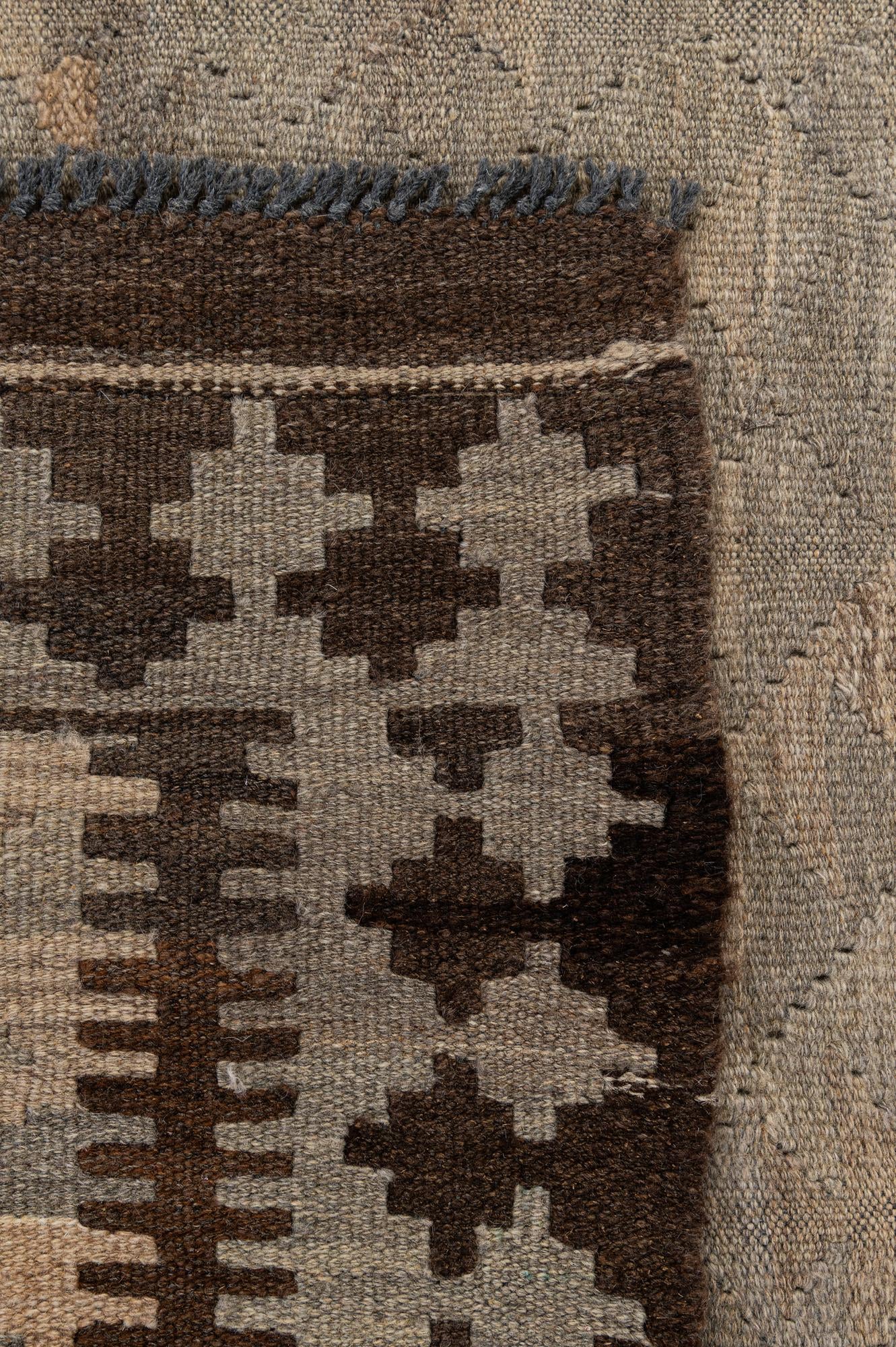 3' 10 x 6' Hand Woven Kilim Maymana Wool Rug