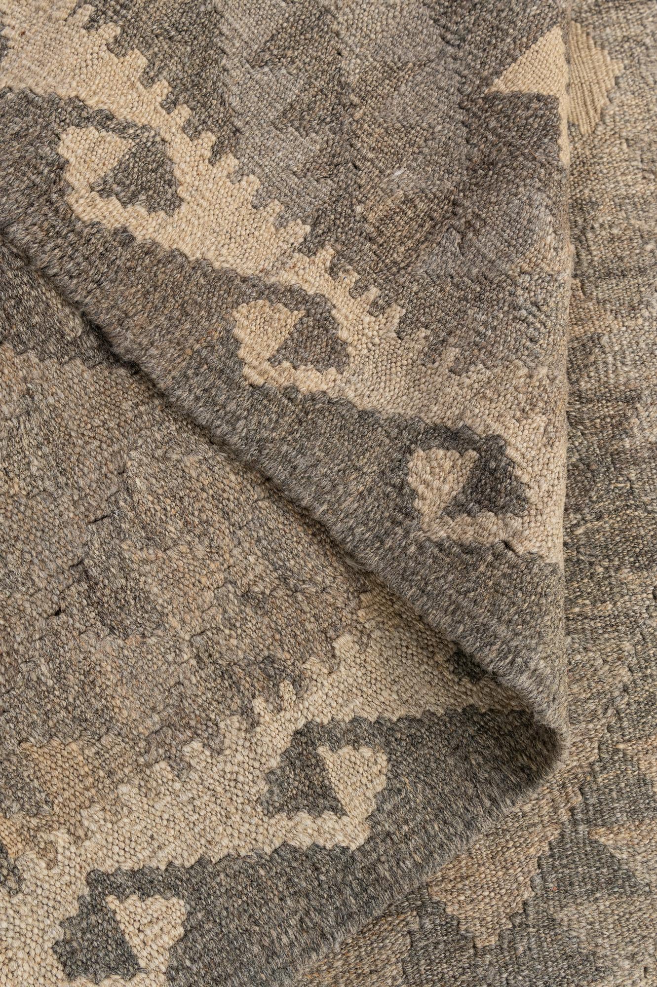 4' 1 x 6' Hand Woven Kilim Maymana Wool Rug