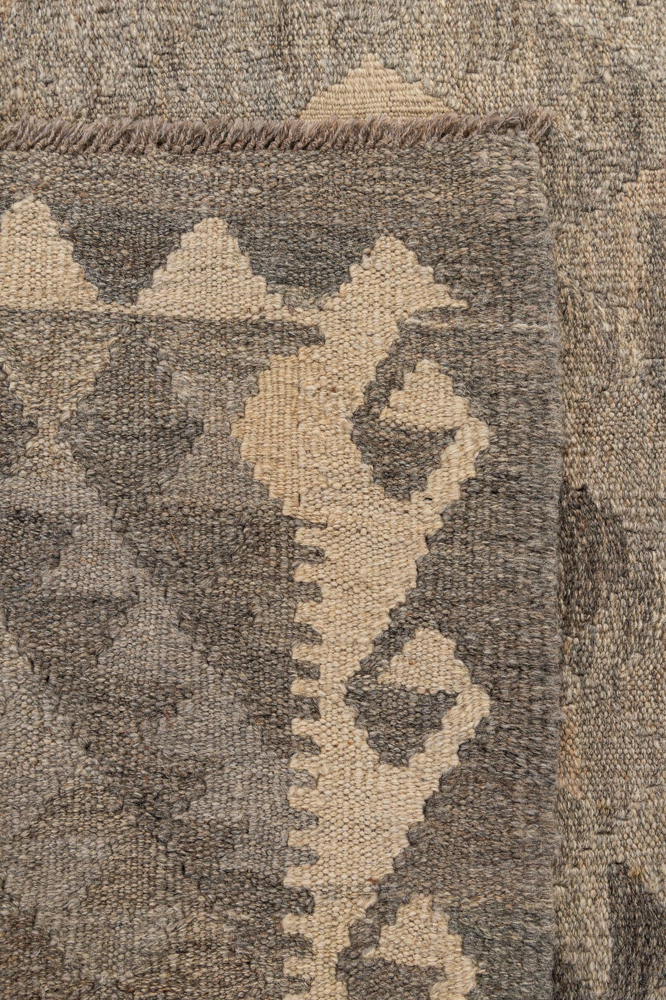 4' 1 x 6' Hand Woven Kilim Maymana Wool Rug