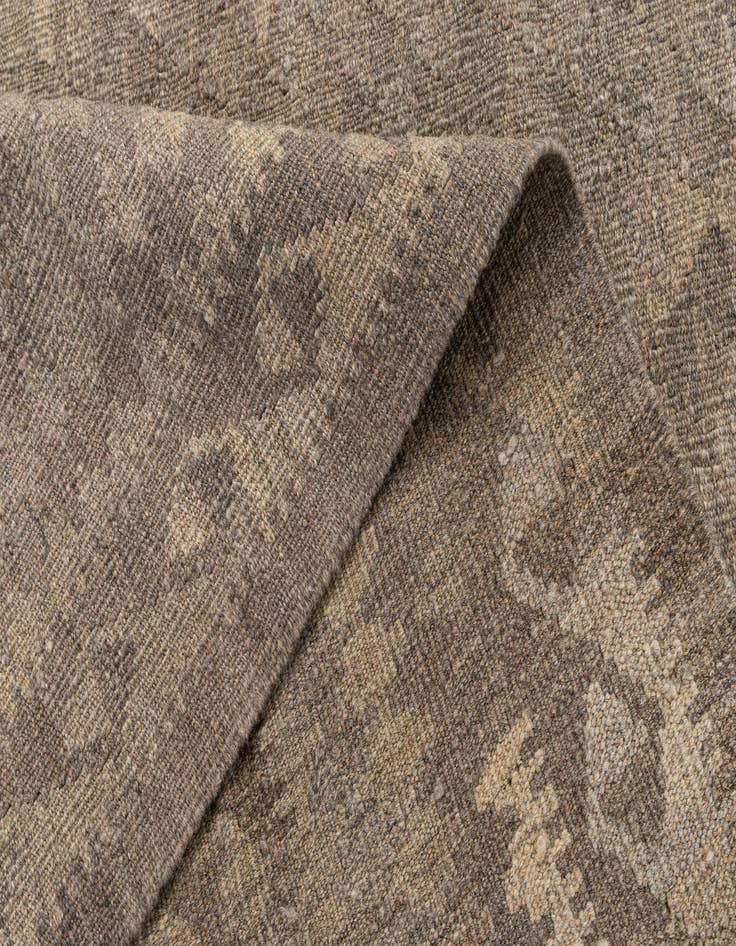 Detail image of 4' x 5' 9  Hand Woven Kilim Maymana Wool Rug