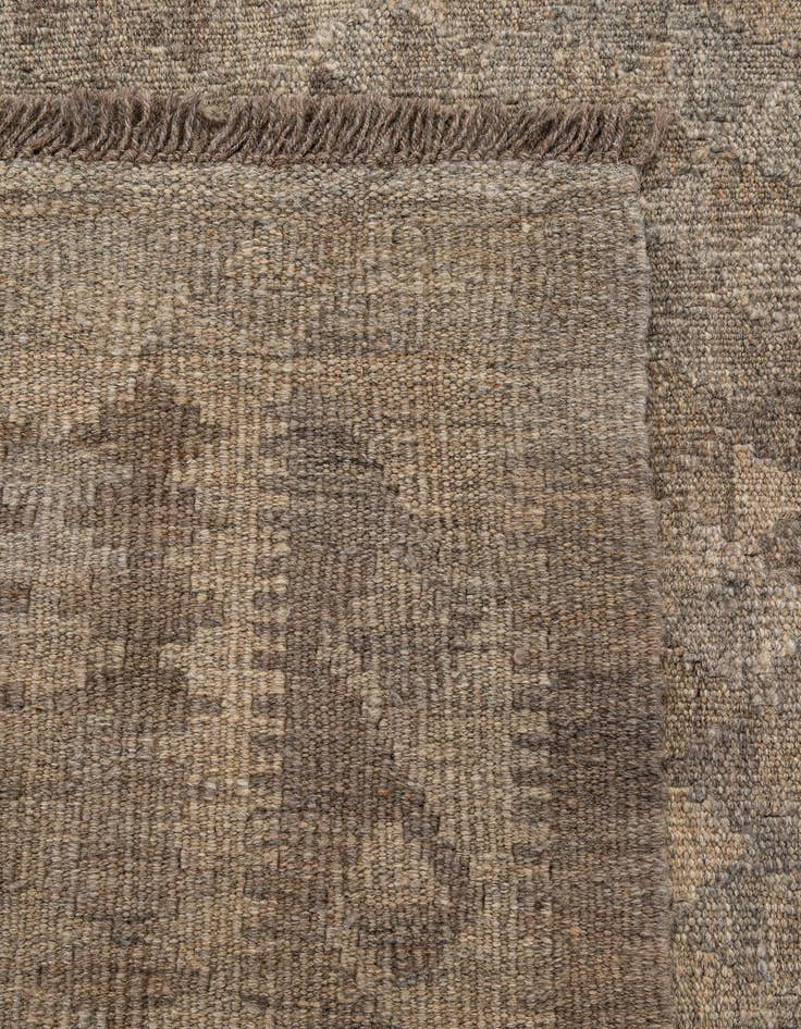 Detail image of 4' x 5' 9  Hand Woven Kilim Maymana Wool Rug