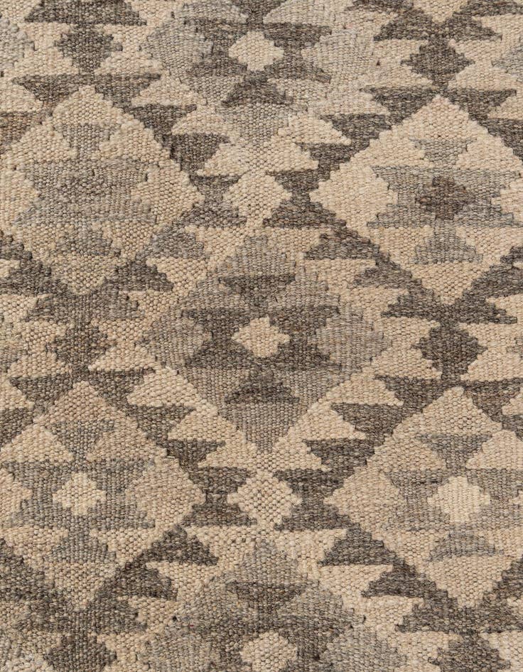 Detail image of 3' 11 x 6'  Hand Woven Kilim Maymana Wool Rug