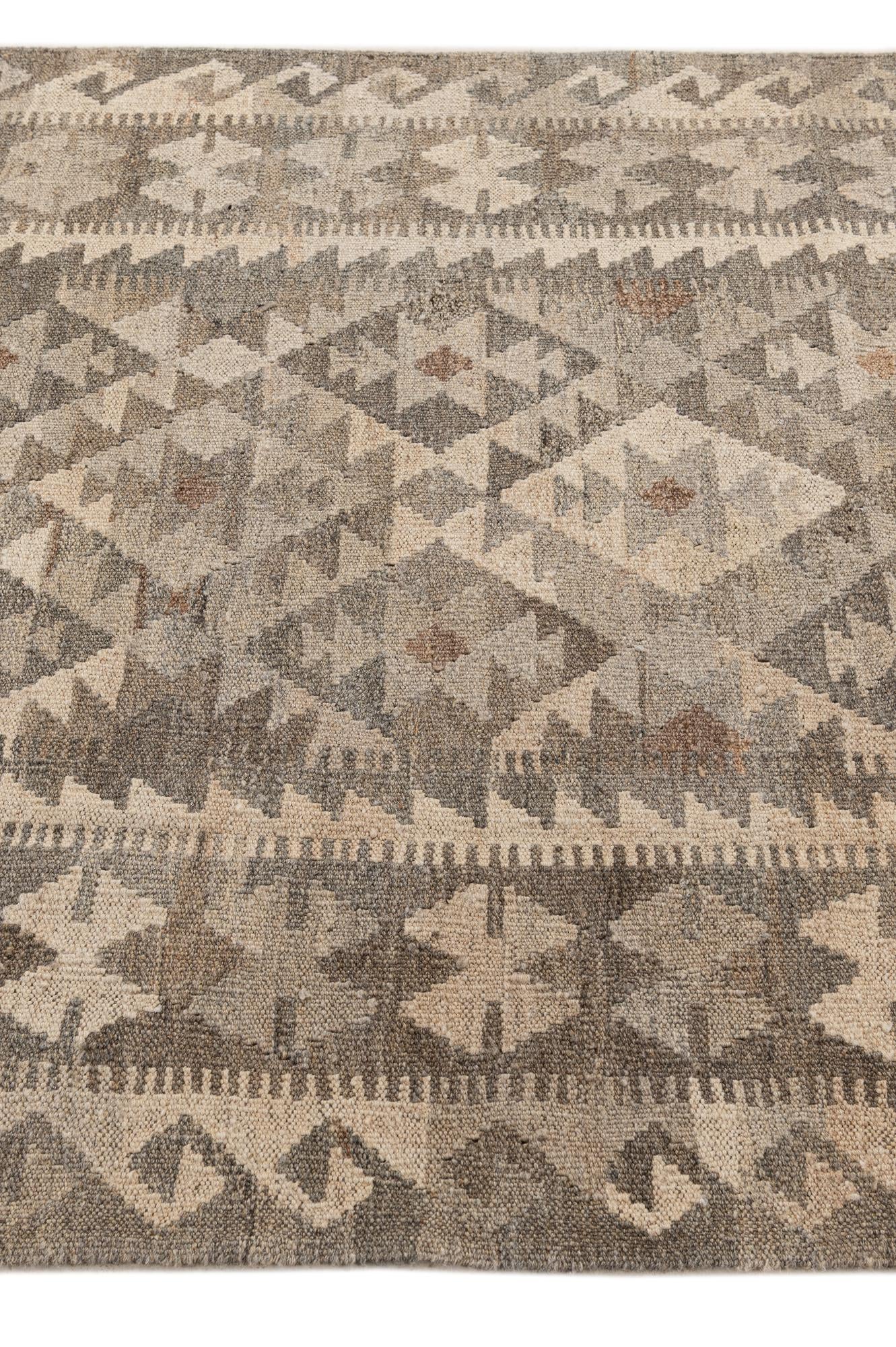 4' x 6' Hand Knotted Kilim Maymana Wool Rug