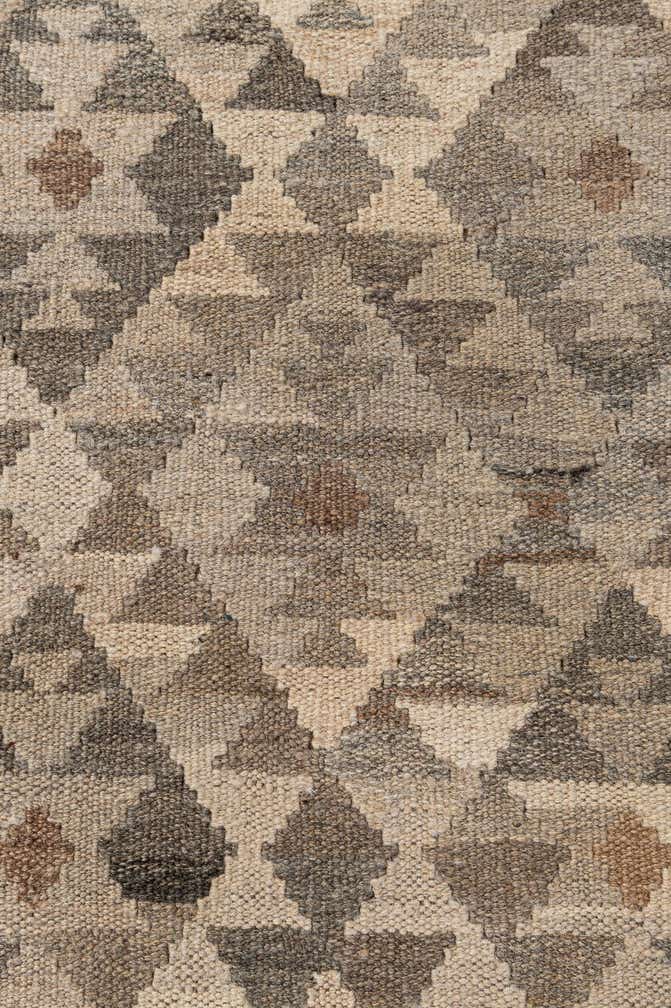 4' x 6' Hand Knotted Kilim Maymana Wool Rug