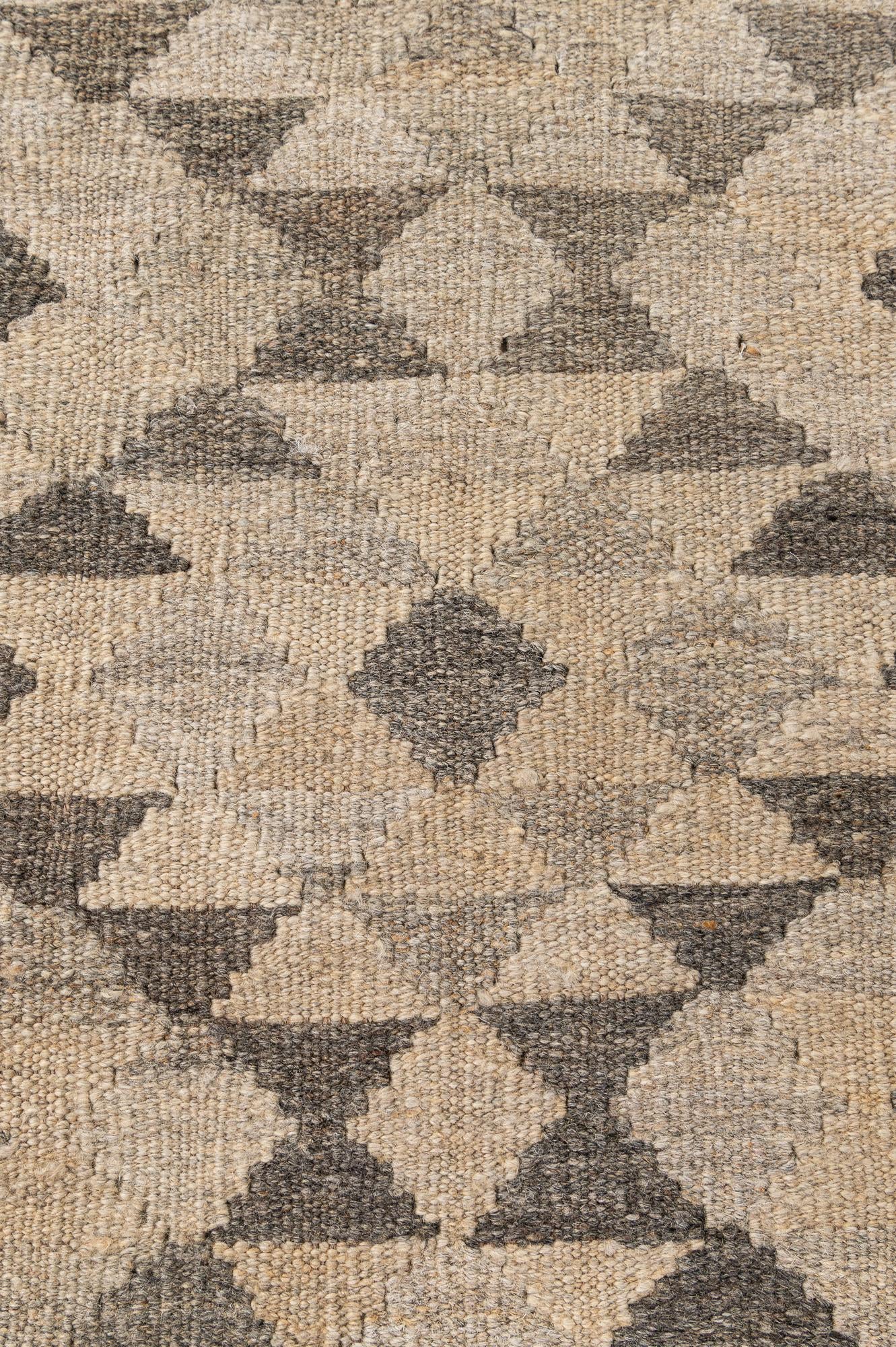 3' 10 x 6' Hand Woven Kilim Maymana Wool Rug
