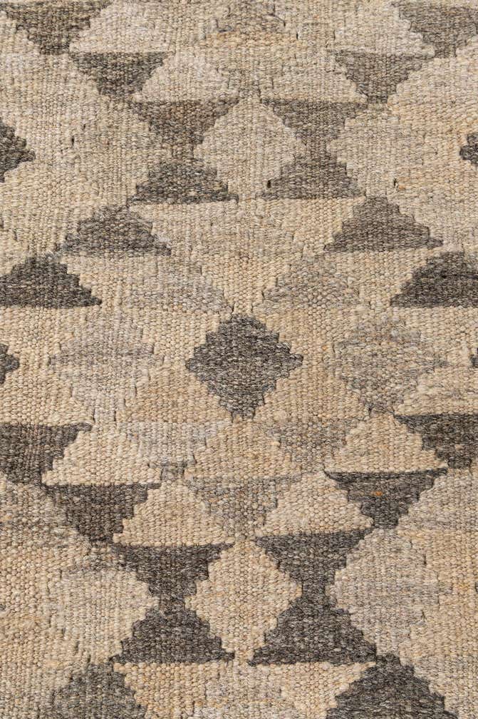 3' 10 x 6' Hand Woven Kilim Maymana Wool Rug