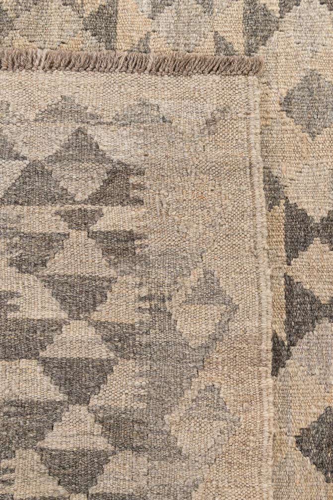 3' 10 x 6' Hand Woven Kilim Maymana Wool Rug