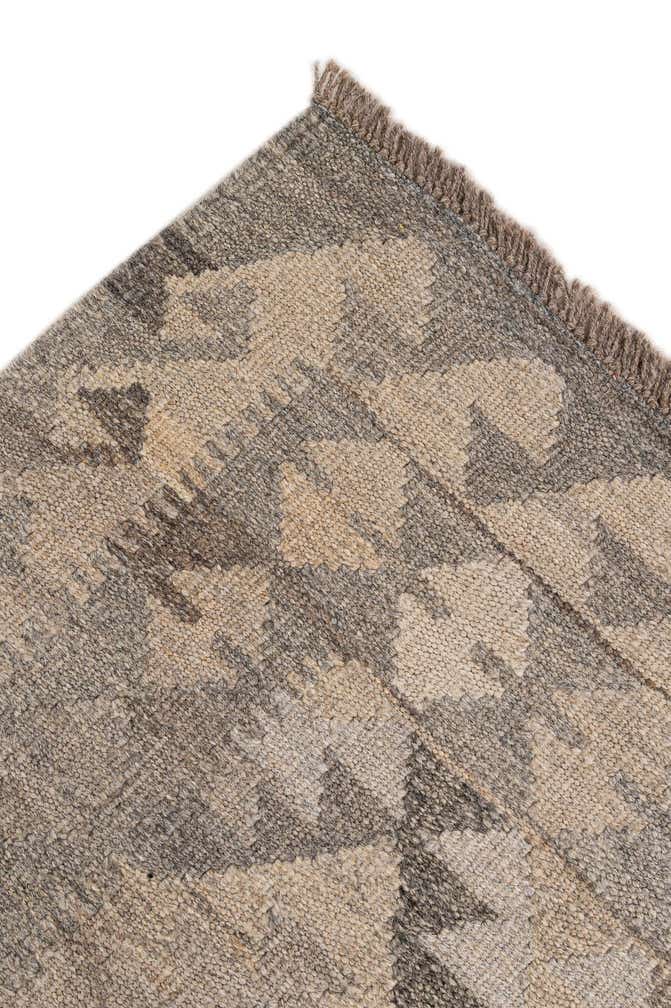 4' x 5' 9 Hand Woven Kilim Maymana Wool Rug