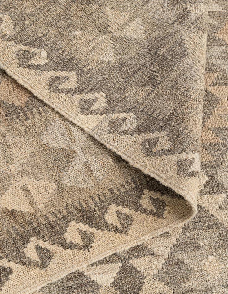 Detail image of 3' 10 x 6' 4  Hand Woven Kilim Maymana Wool Rug