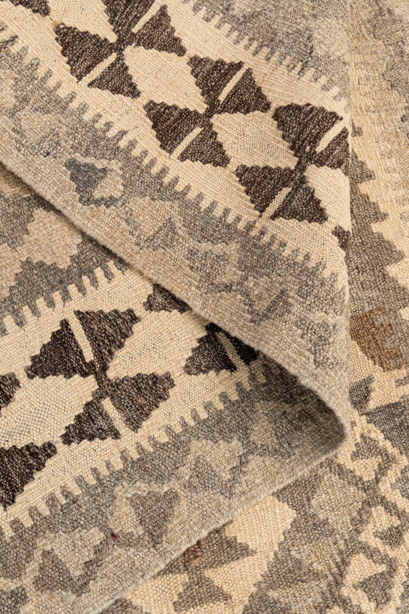 3' 11 x 6' 3 Hand Woven Kilim Maymana Wool Rug