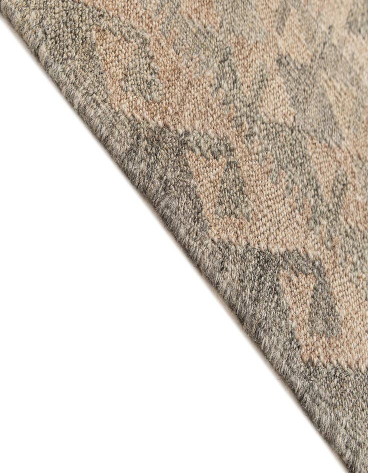 Detail image of 4' x 6' 4  Hand Woven Kilim Maymana Wool Rug