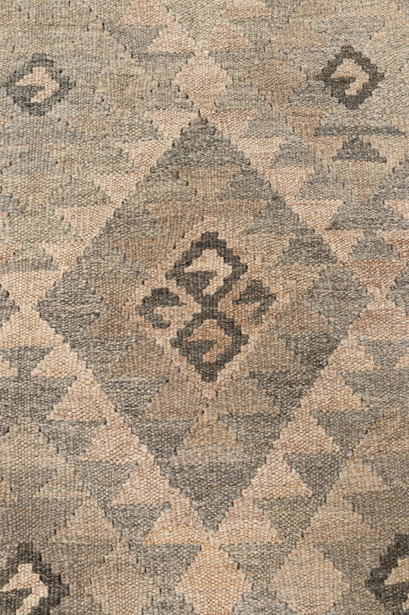 4' x 6' 4 Hand Woven Kilim Maymana Wool Rug
