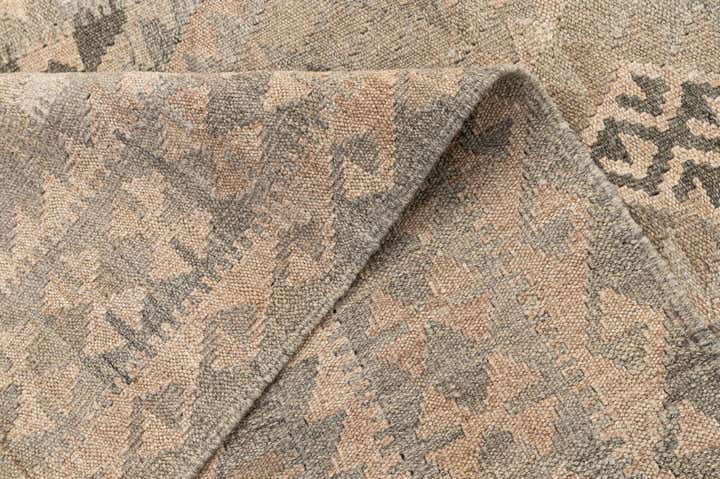 4' x 6' 4 Hand Woven Kilim Maymana Wool Rug