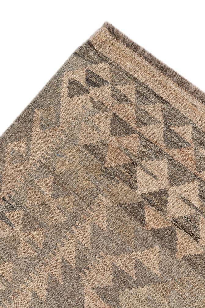 4' x 6' 4 Hand Woven Kilim Maymana Wool Rug