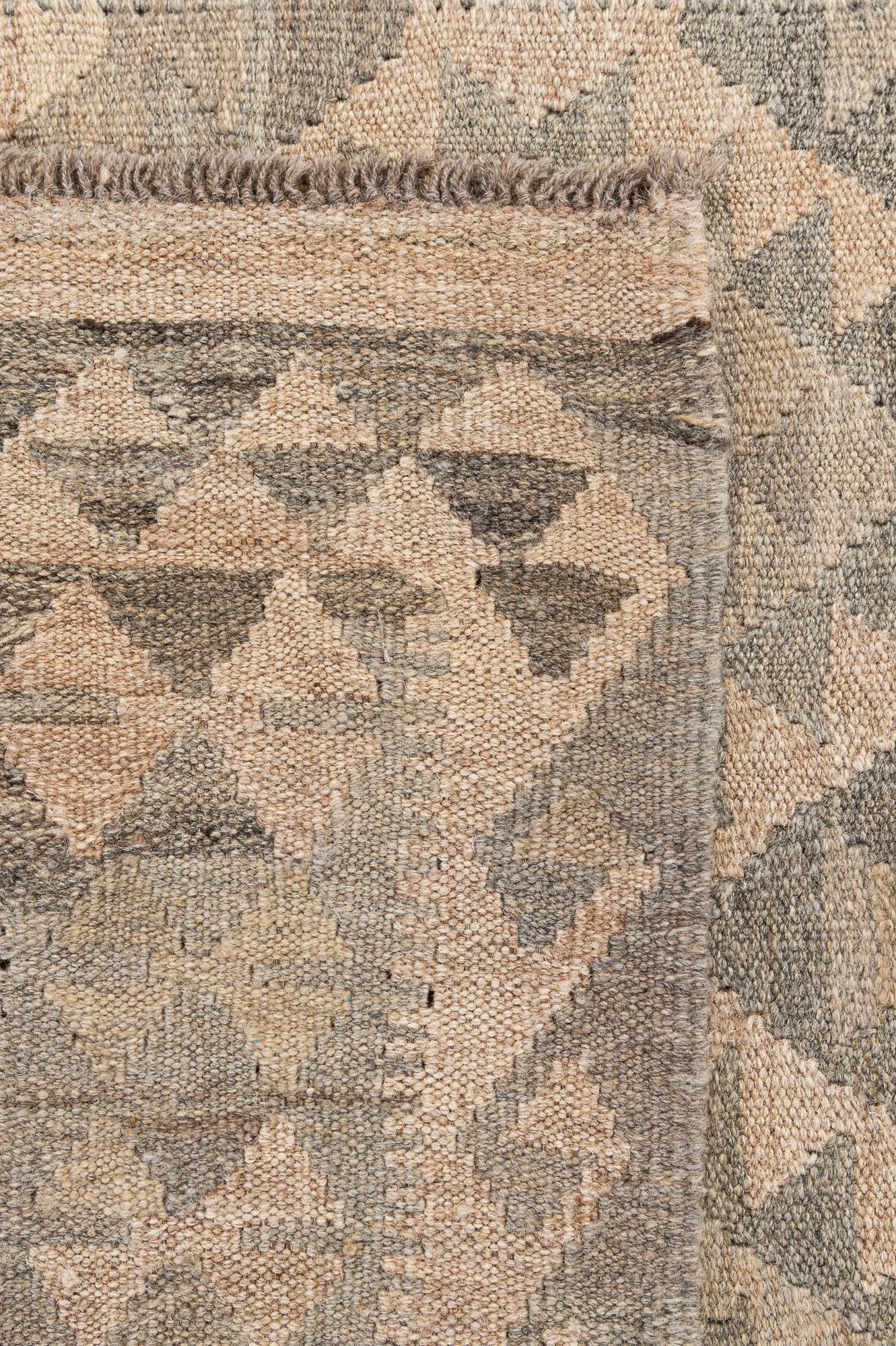 4' x 6' 4 Hand Woven Kilim Maymana Wool Rug