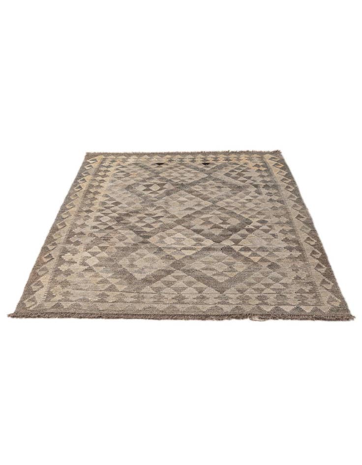 Detail image of 4' 2 x 6' 2 Hand Woven Kilim Maymana Wool Rug