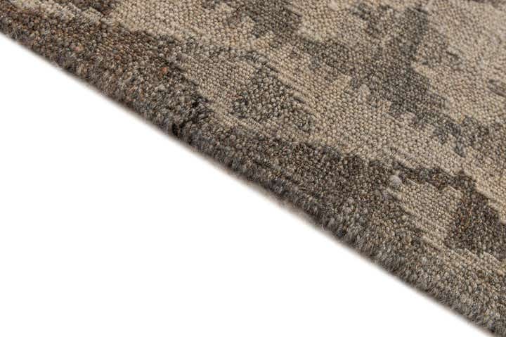 4' 2 x 6' 2 Hand Woven Kilim Maymana Wool Rug