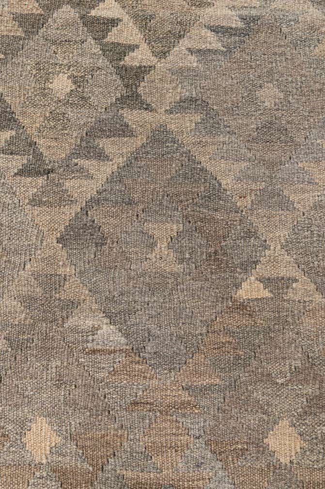 4' x 6' 6 Hand Woven Kilim Maymana Wool Rug