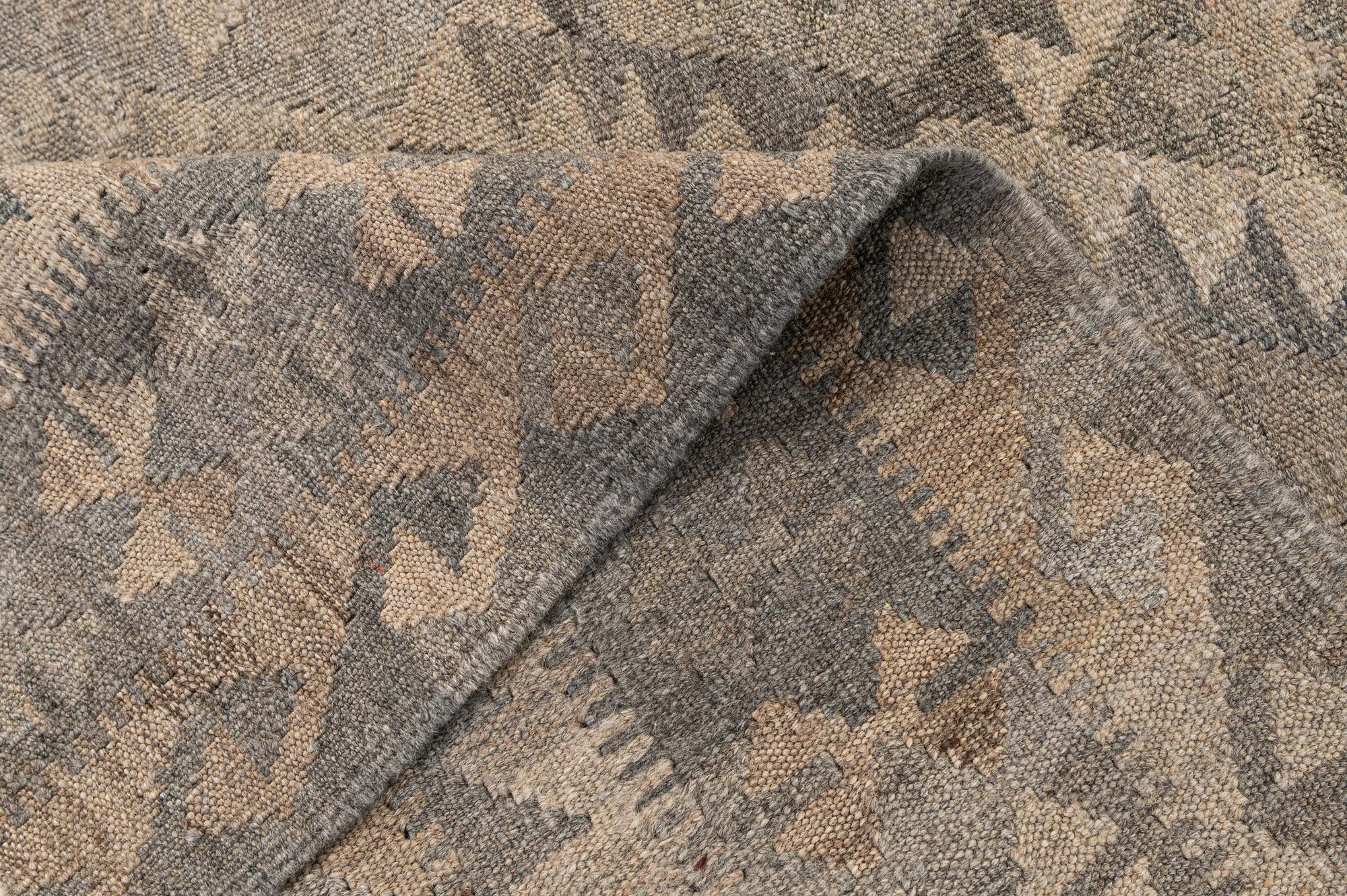 4' x 6' 6 Hand Woven Kilim Maymana Wool Rug