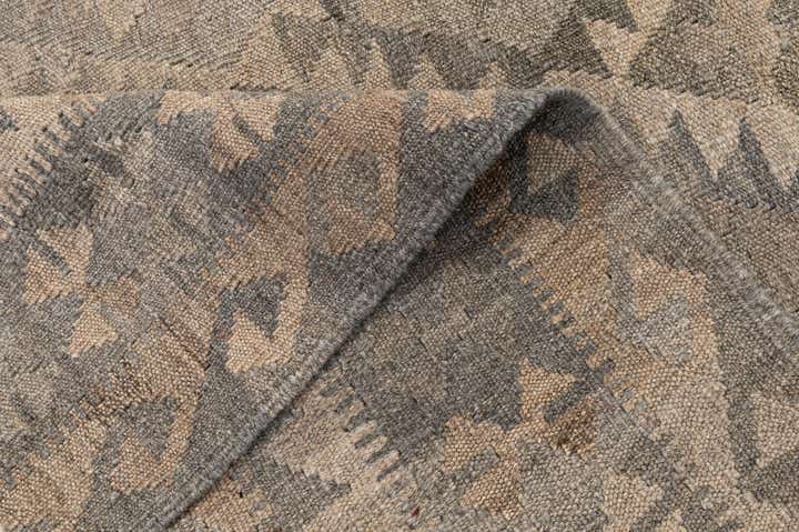 4' x 6' 6 Hand Woven Kilim Maymana Wool Rug