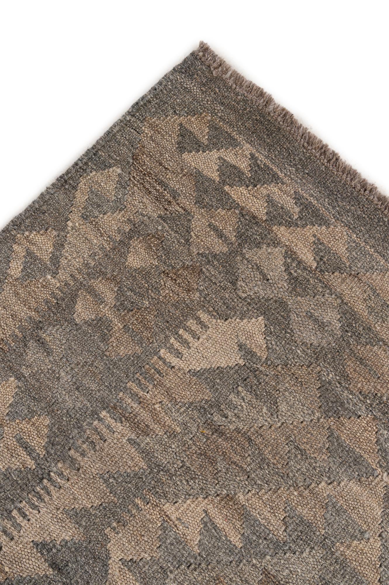 4' x 6' 6 Hand Woven Kilim Maymana Wool Rug
